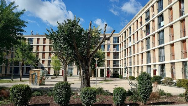 Singles in Aix-en-Provence: view of the city
